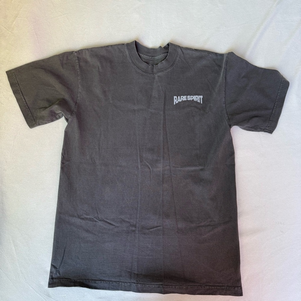 RARE SPIRIT BALANCE WASHED BLACK TEE SIZE MEDIUM (UNISEX)